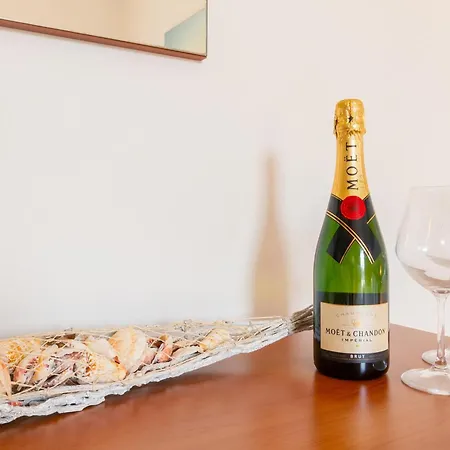 Libeccio Luxury * Torre Lapillo